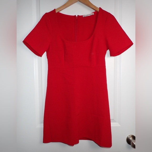 Abercrombie & Fitch Scoop Neck Short Sleeve Dress Women's Cherry Red size S - Picture 1 of 7